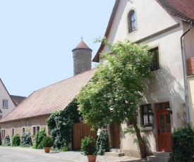 Kreuzerhof Hotel Garni