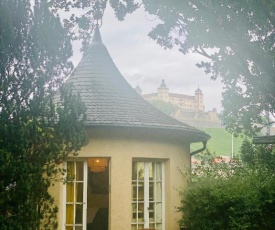 Little Escape im Jugendstil Poolhaus - keine Dusche