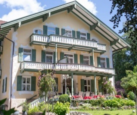 Villa Adolphine