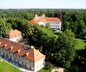 Urlaubsresidenz Marstall und Kanzlei im Schlossensemble