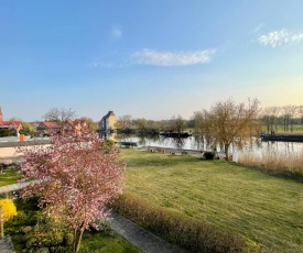 Neu! Appartement direkt an der Havel