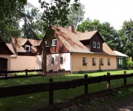 Rustikales Natur Doppelzimmer auf Bauernhof in Alleinlage