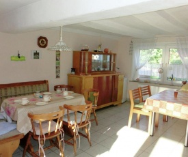 Magnificent Holiday Home in Obergude with 4 Bedrooms Sleeps 9