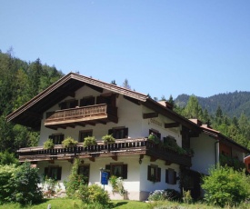 Nice Apartment in Ruhpolding with Terrace