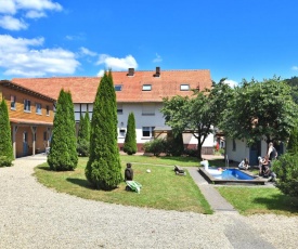 Combined group accommodation on a farm bordering on the Kellerwaldsteig