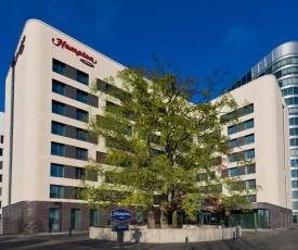 Hampton By Hilton Frankfurt Airport