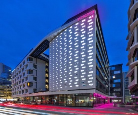 Moxy Frankfurt City Center