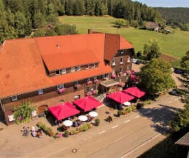 Land-gut-Hotel Höhengasthof Adler