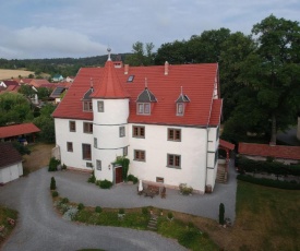 Ferienwohnungen Schloß Roßdorf