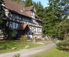 Hof Guttels Waldgasthof Ferienpension